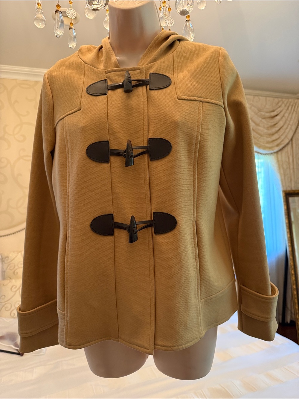 Womens Hooded Toggle Jacket in Camel